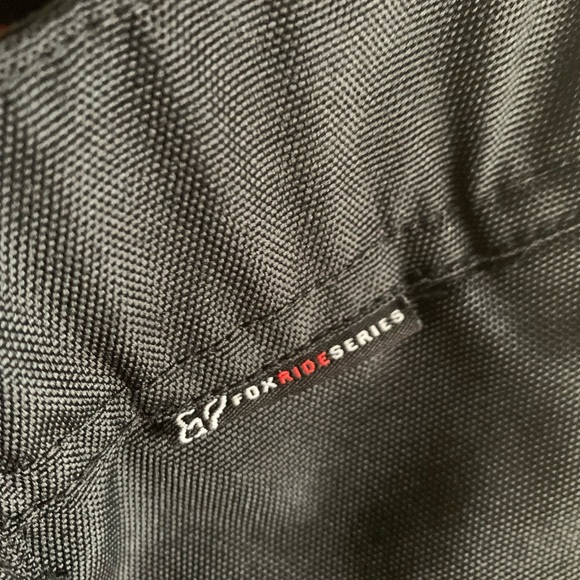 FOX Nomad Over the Boot Motorcycle Pants w/zip off legs - Picture 9 of 15